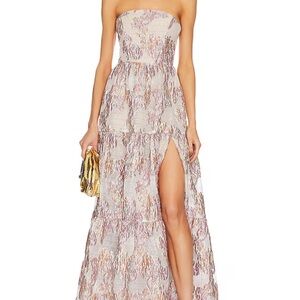 END OF YEAR SALE!!! Halite Maxi Dress in Pink
ELLIATT